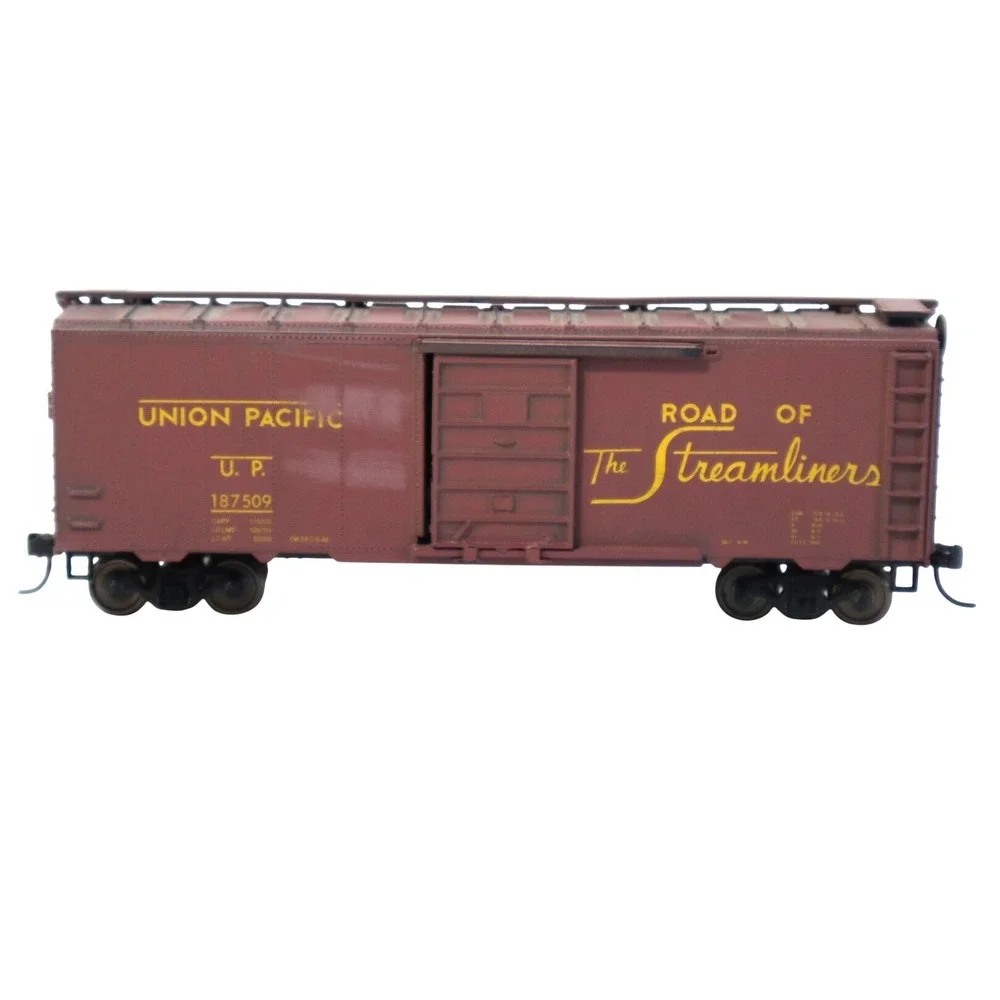 Union Pacific Road of the Streamliners Boxcar 187509 HO Scale Model Train